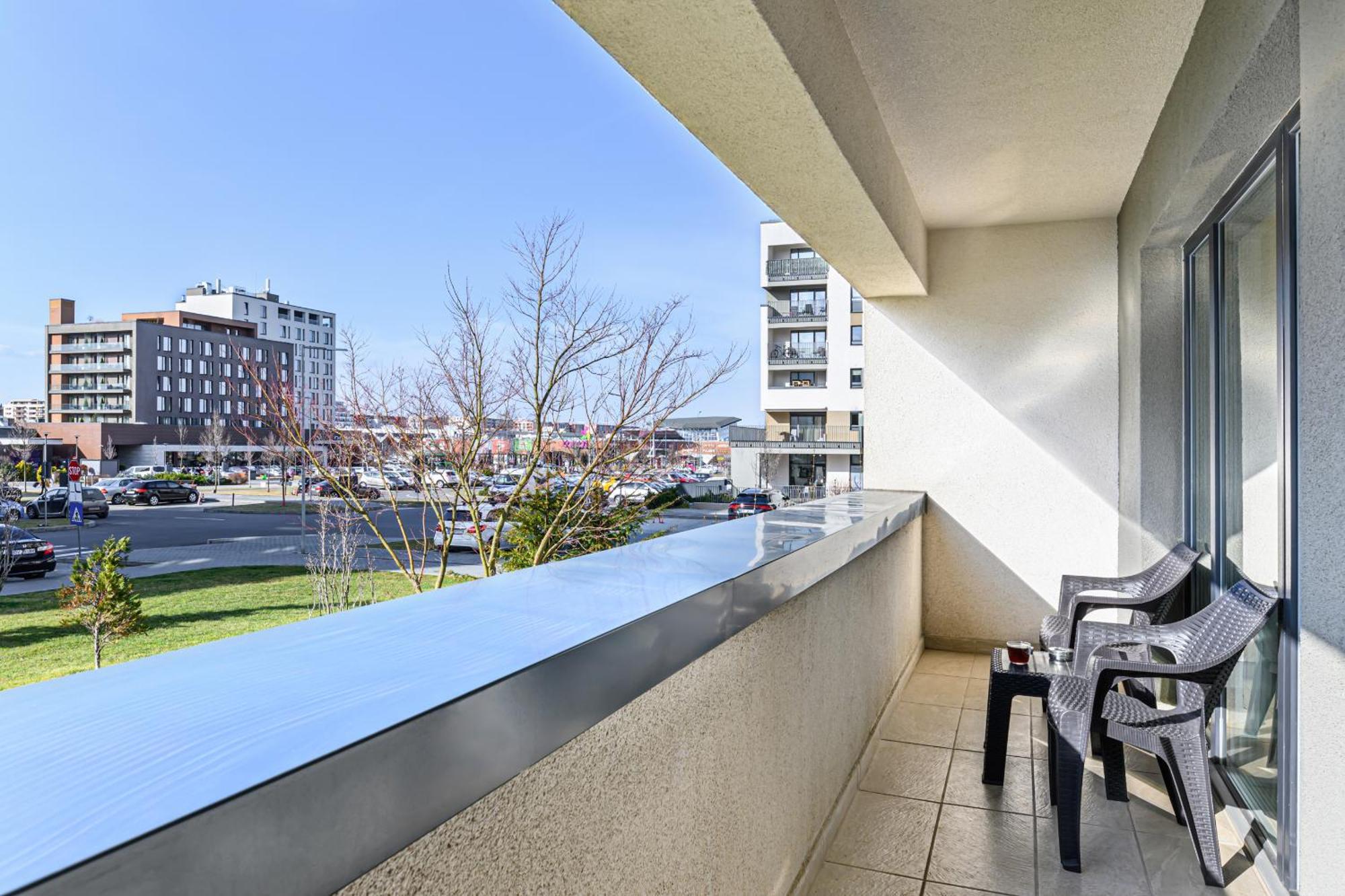 Jad - Luxury 3 Rooms & 2 Rooms Apartments In Kasper, Near Coresi Mall Brasov Luaran gambar